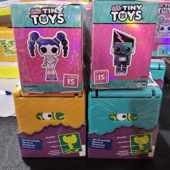 (4) 2 Little Big Bites & 2 LOL Tiny Toys Blind Box Surprises RANDOM age 4+ - Picture 8 of 14